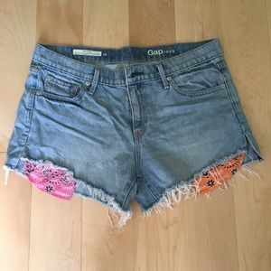Gap bandana denim shorts